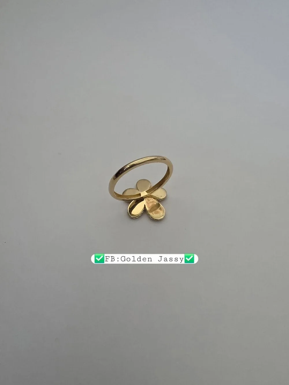 18K Real Gold Flower w/ Stone Ring 6